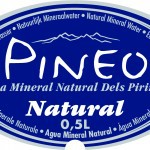 Pineo Natural 0,5L