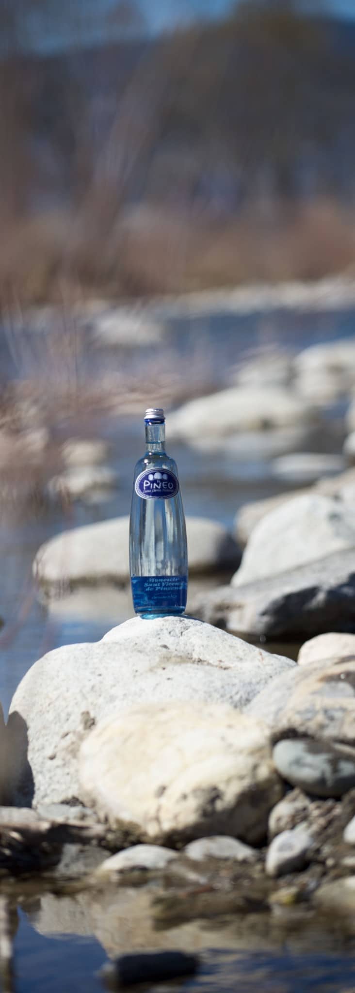 Unser Pineo Wasser enthält die Kraft des Mondes