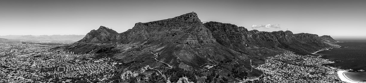 Vista de Ciudad del Cabo una ciudad con una gran escasez de agua.